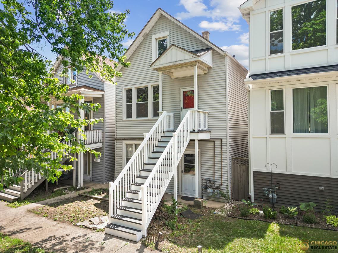 1336 Euclid Ave., Berwyn, IL 60402