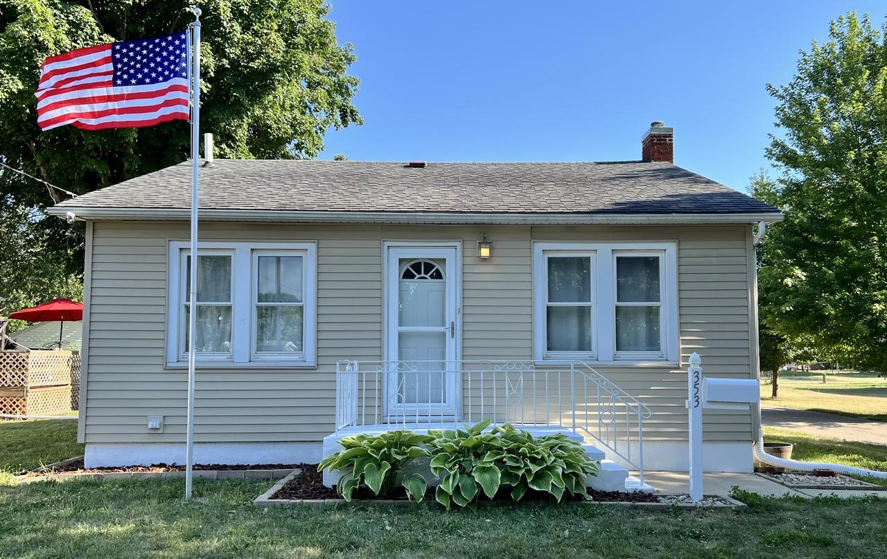 353 W Porter St., Oglesby, IL 61348