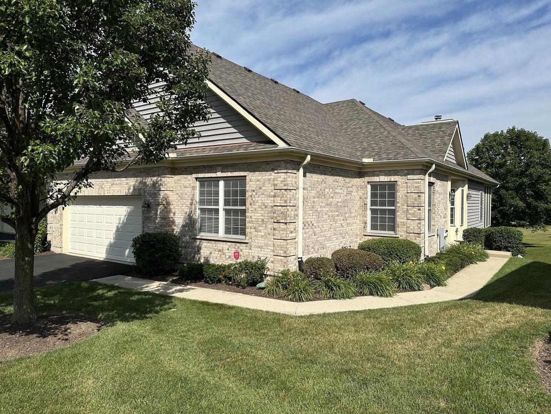 2017 Mallard Ln., Woodstock, IL 60098