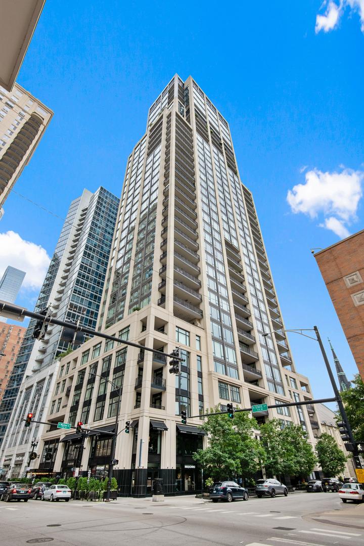 9 W Walton St. #1702, Chicago, IL 60610