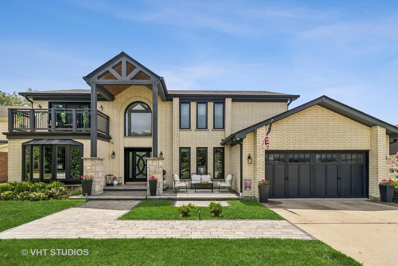 3335 Elmdale Rd., Glenview, IL 60025