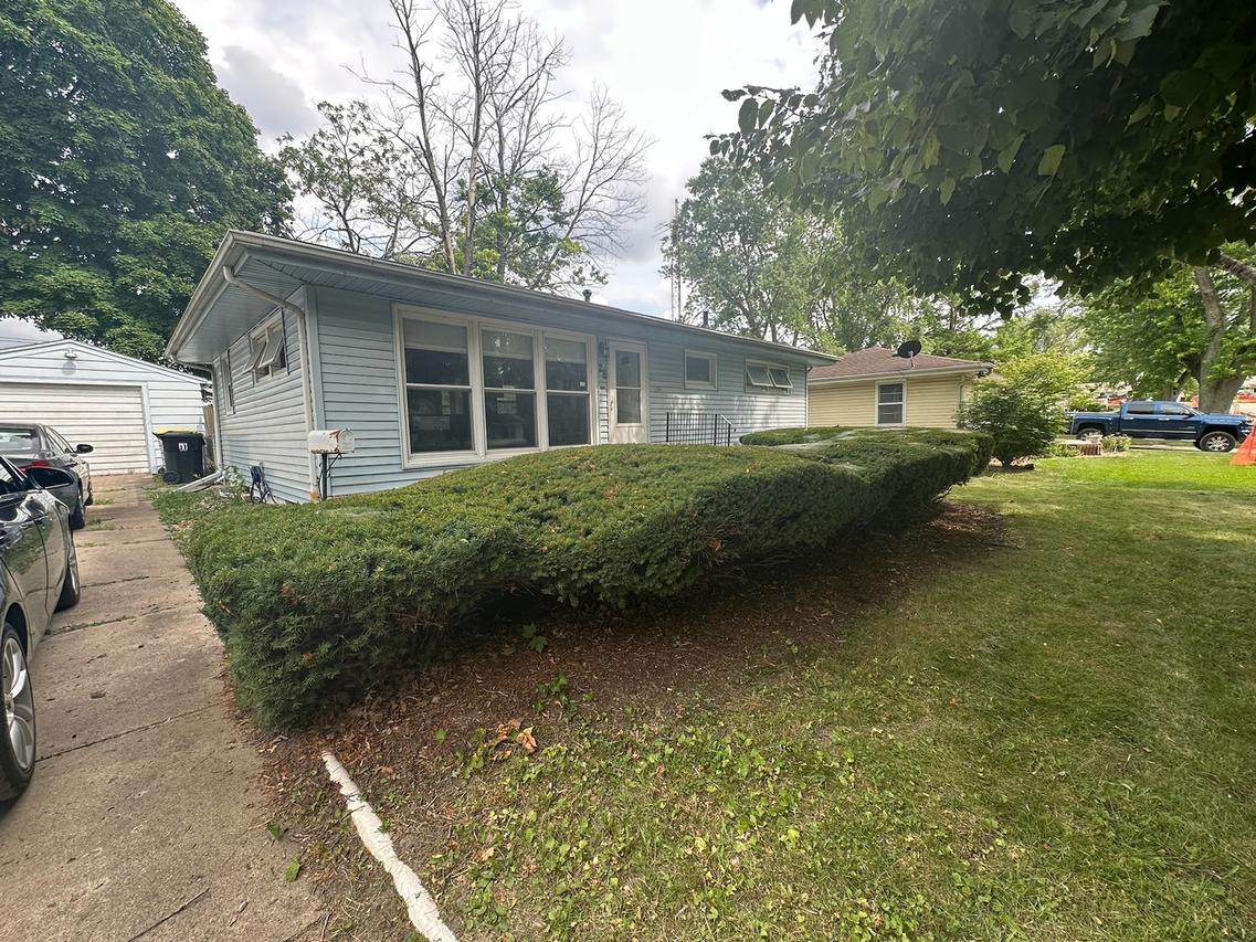 28 Delaine Dr., Normal, IL 61761