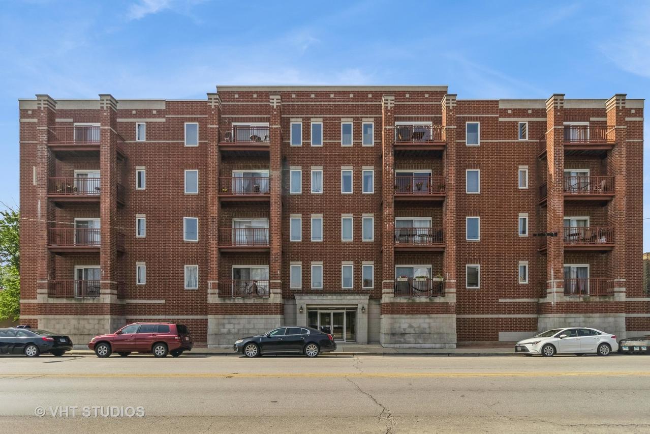 6238 26th St. #505, Berwyn, IL 60402