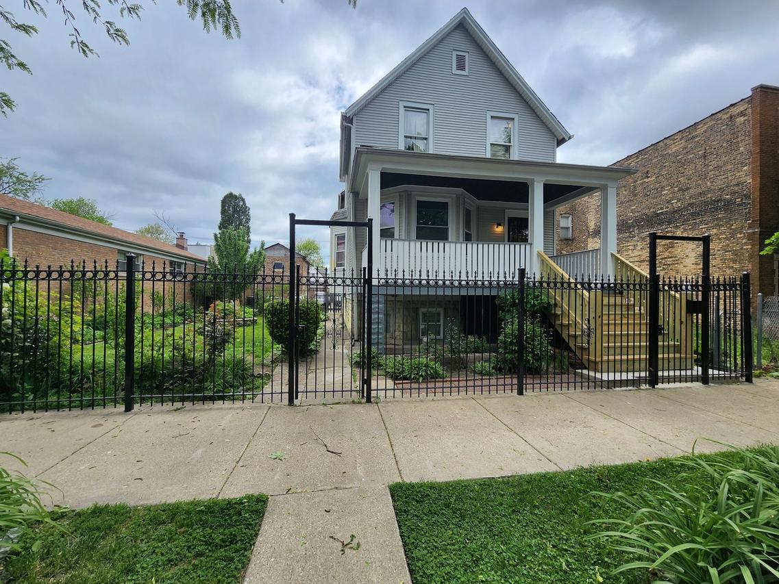 1435 N Kolin Ave., Chicago, IL 60651