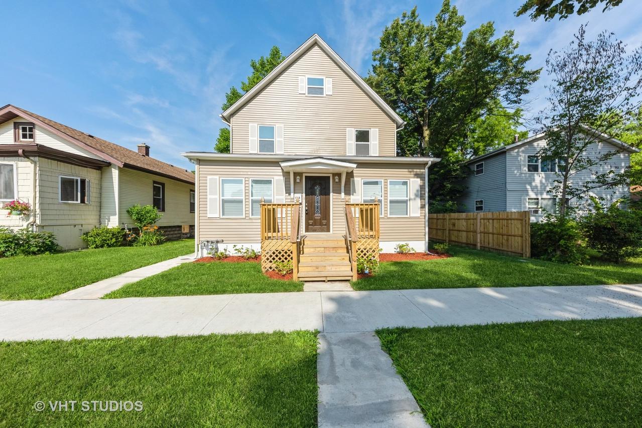 1210 Park Ave., North Chicago, IL 60064