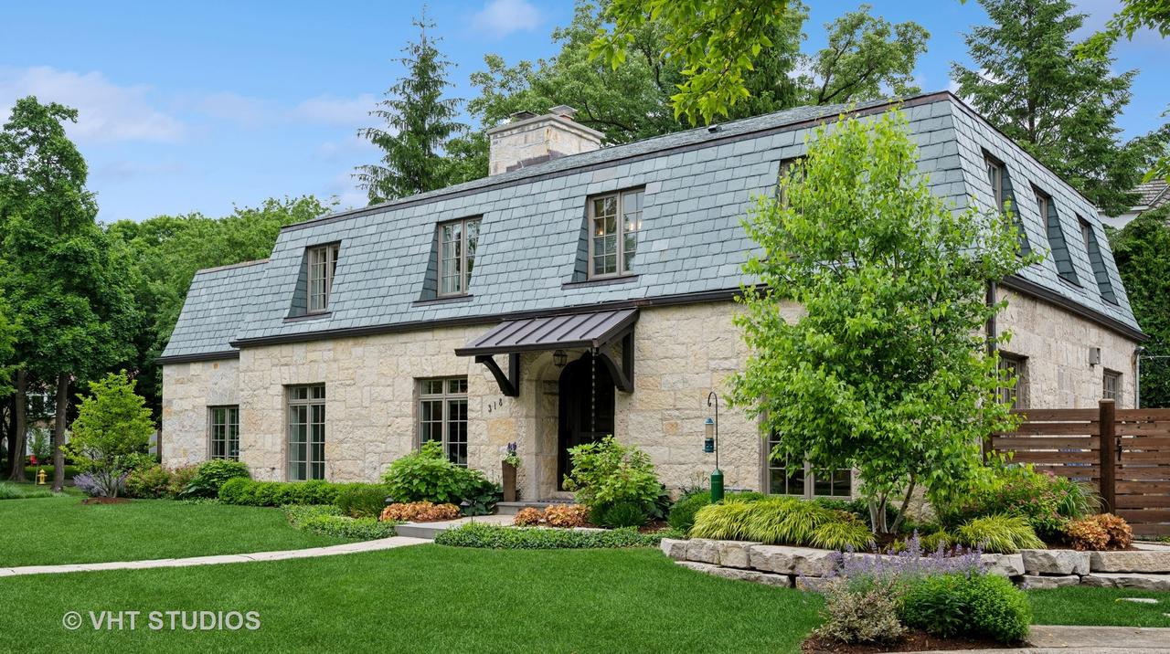 318 Sunset Rd., Winnetka, IL 60093