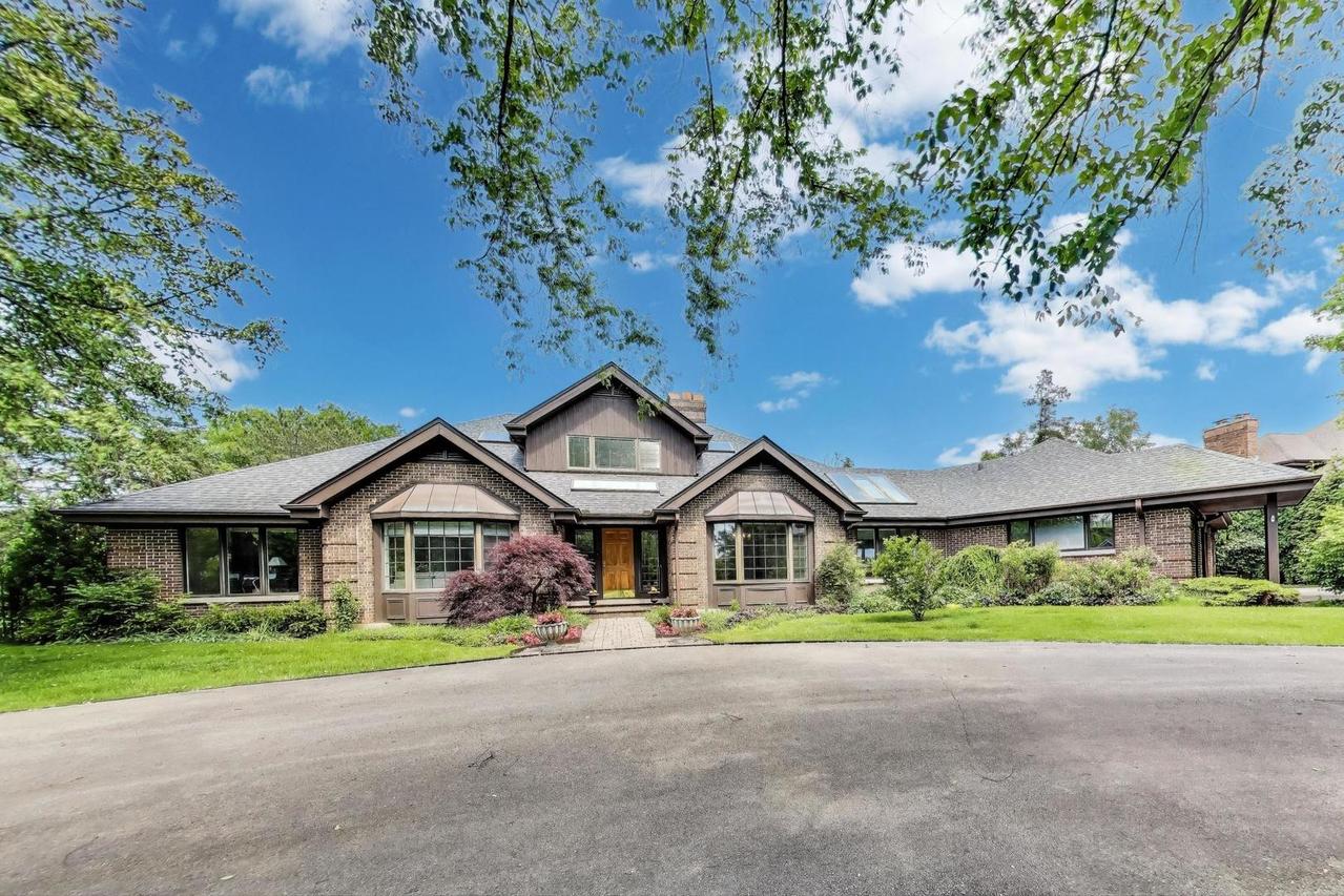 1710 Devonshire Ln., Lake Forest, IL 60045