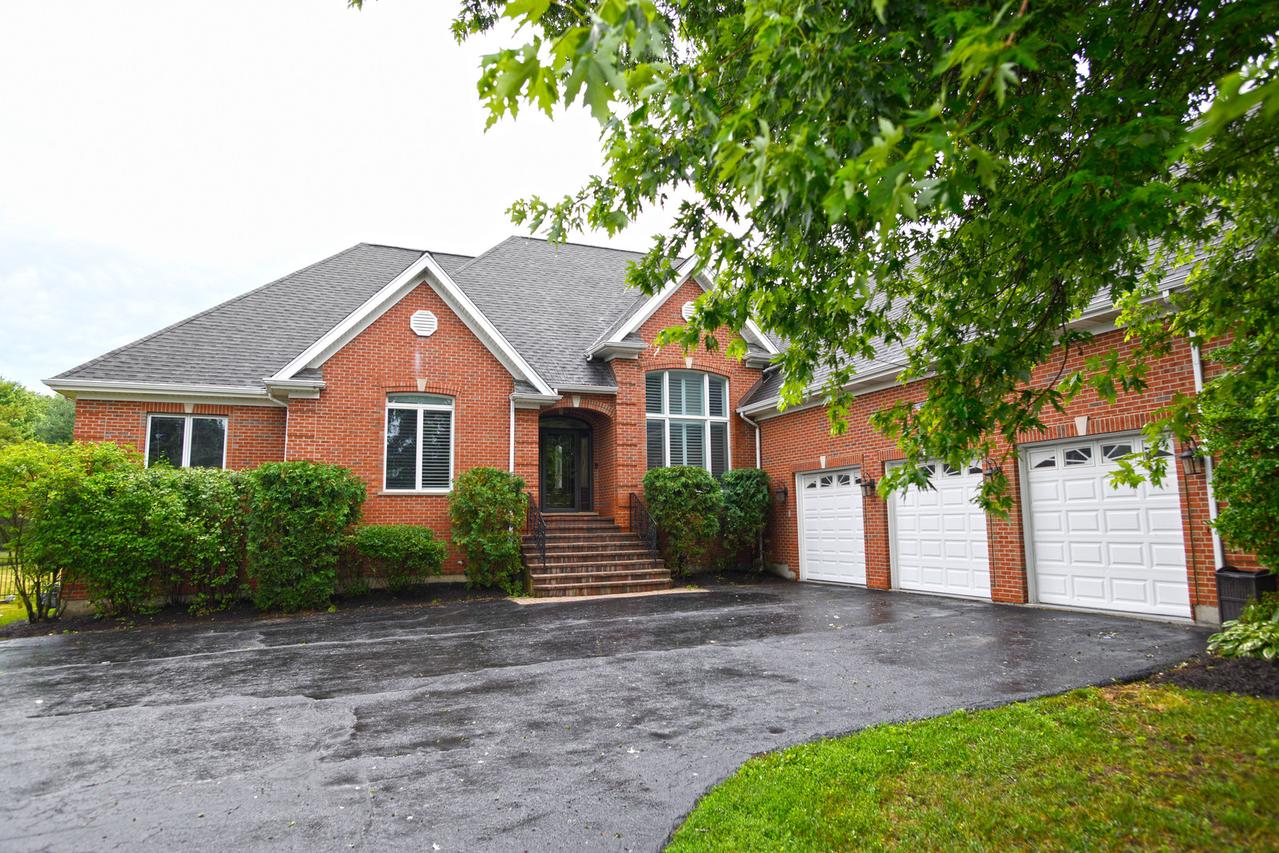 26159 N Hill Ave., Wauconda, IL 60084