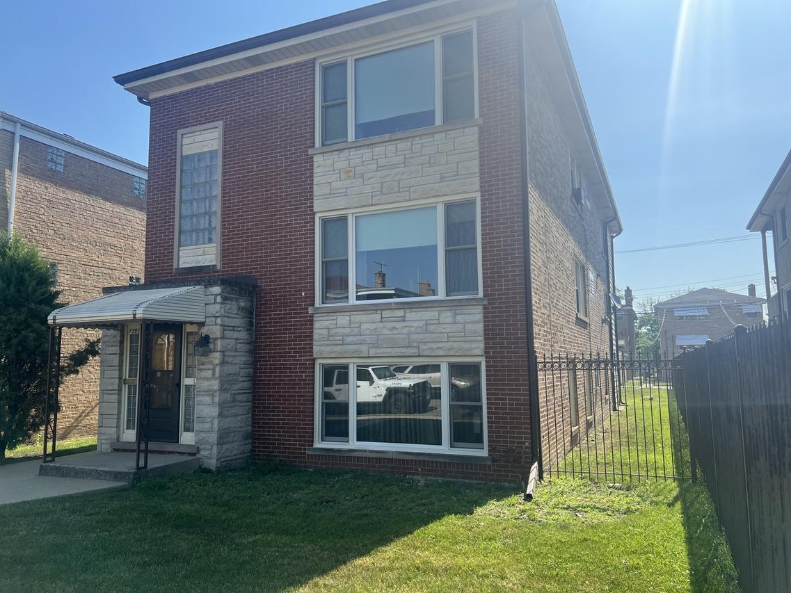 1351 N Latrobe Ave., Chicago, IL 60651
