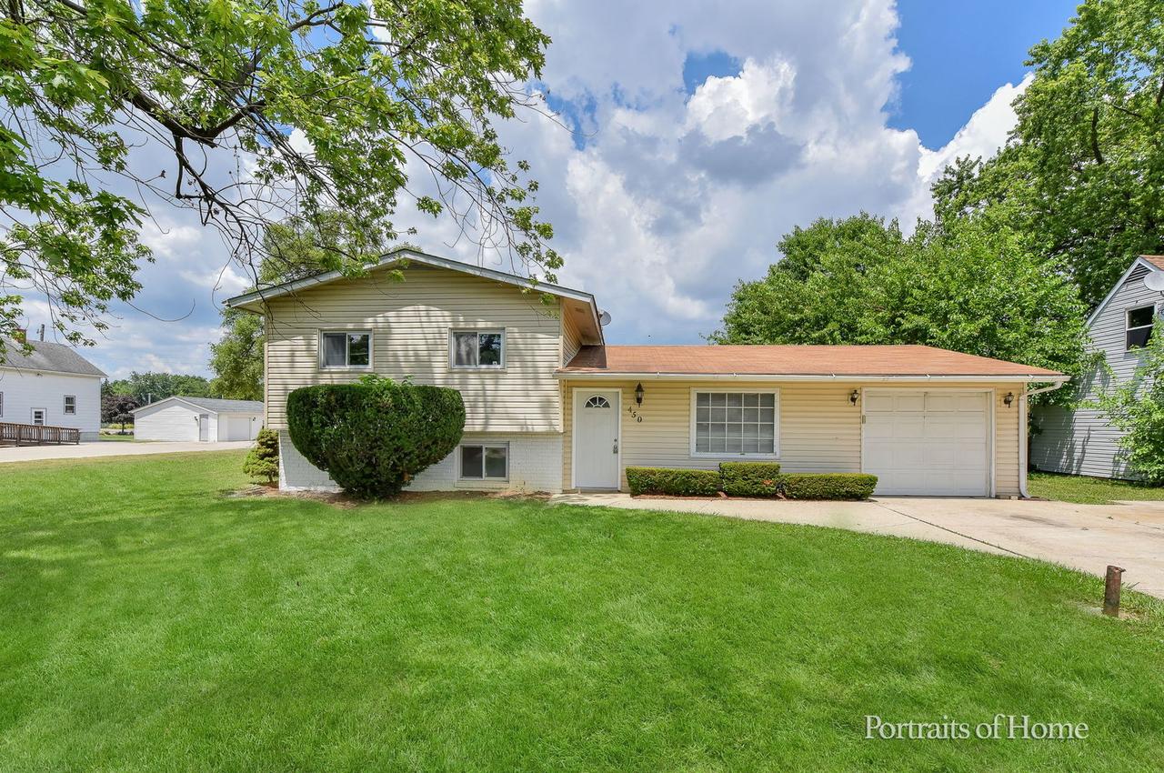 450 E Briarcliff Rd., Bolingbrook, IL 60440