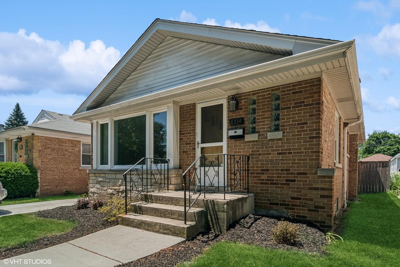 6334 N Kildare Ave., Chicago, IL 60646