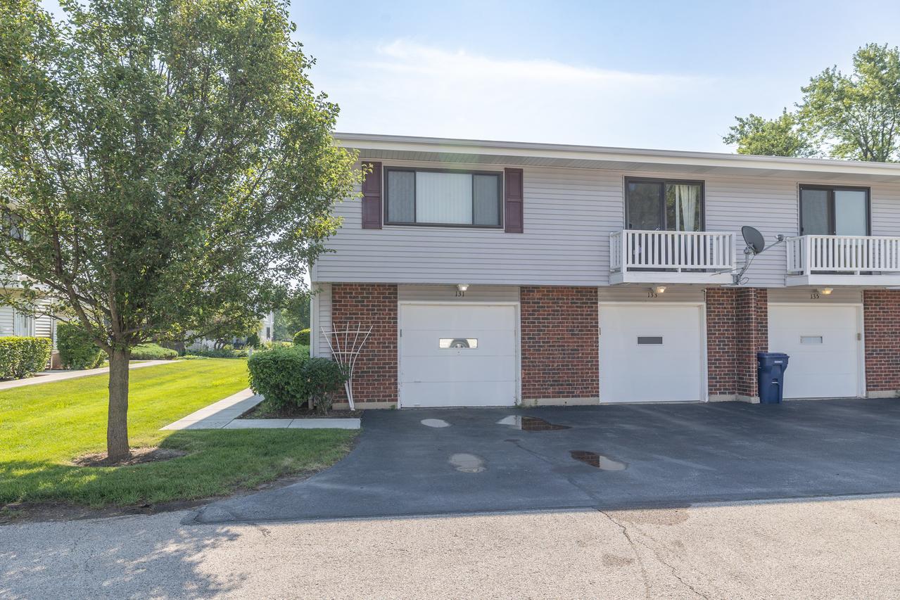 131 Pocasset Ct., Schaumburg, IL 60193