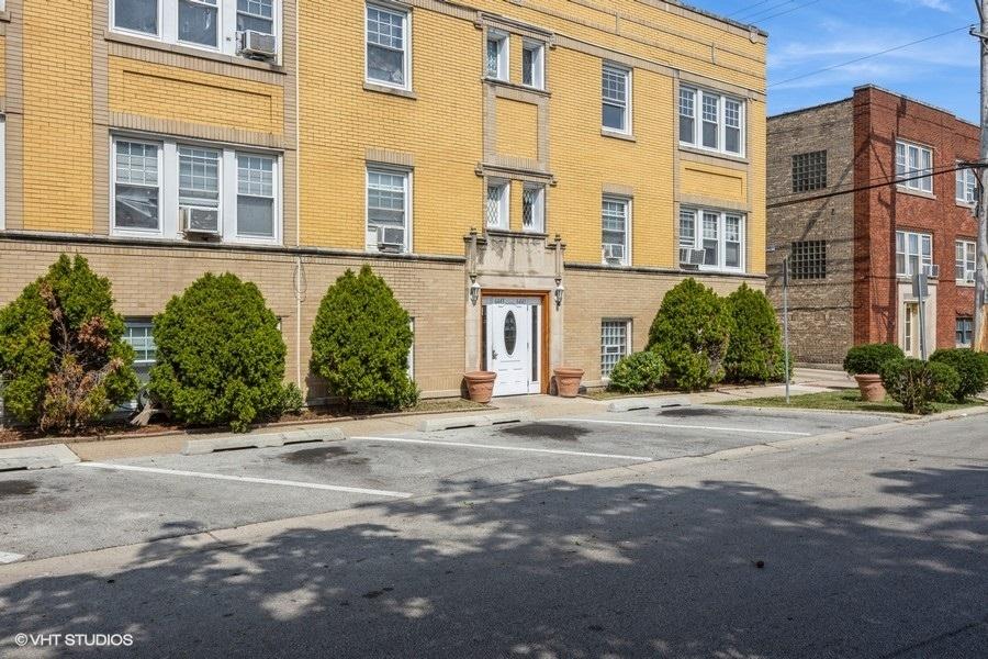 6441 W 18th St. #2, Berwyn, IL 60402