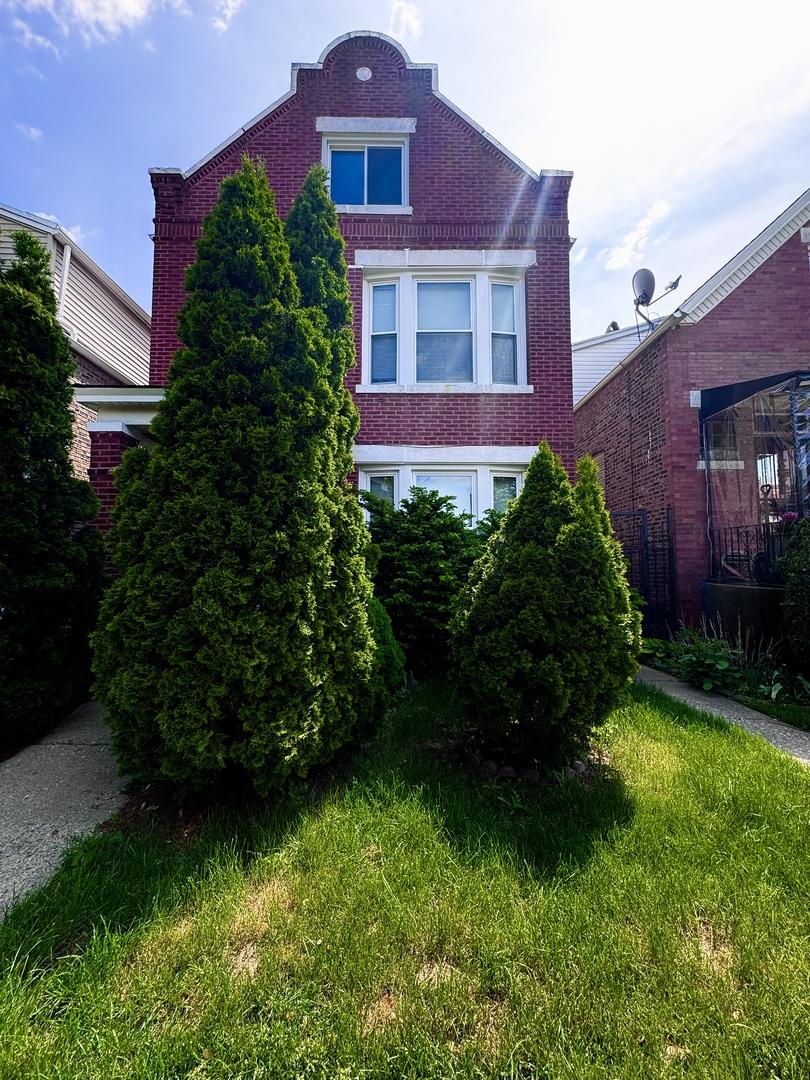 4417 S Campbell Ave., Chicago, IL 60632
