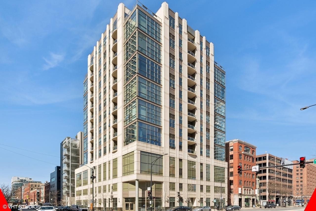 150 W Superior St. #605, Chicago, IL 60654