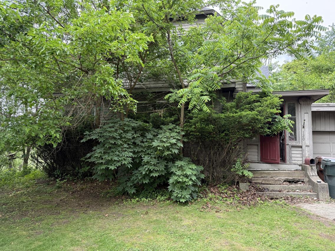 120 S Wabash Ave., Glenwood, IL 60425