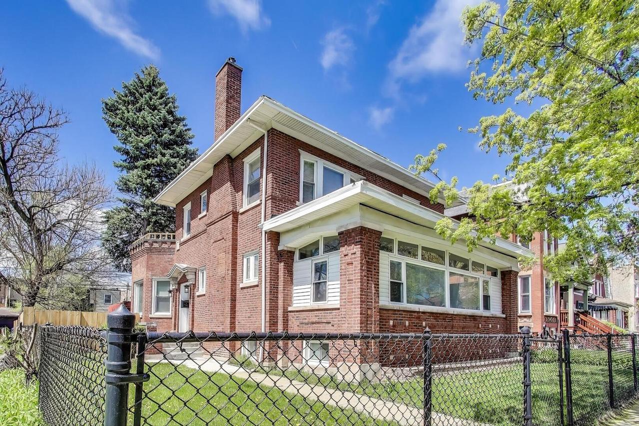 7026 S Vernon Ave., Chicago, IL 60637