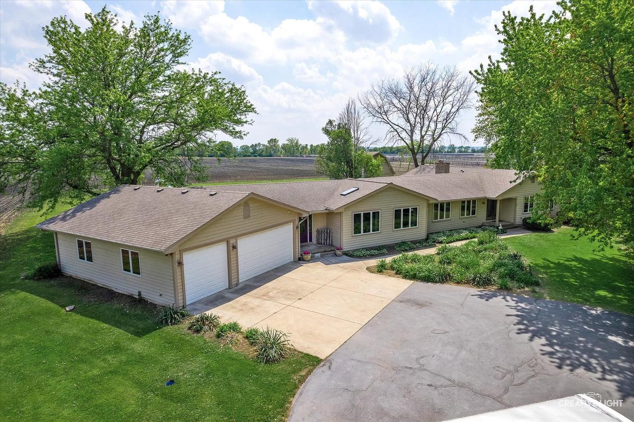 45W251 Ic Tr., Maple Park, IL 60151