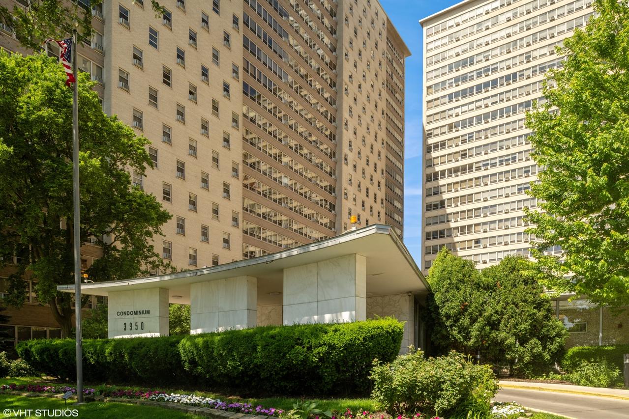 3950 N Lake Shore Dr. #1224, Chicago, IL 60613