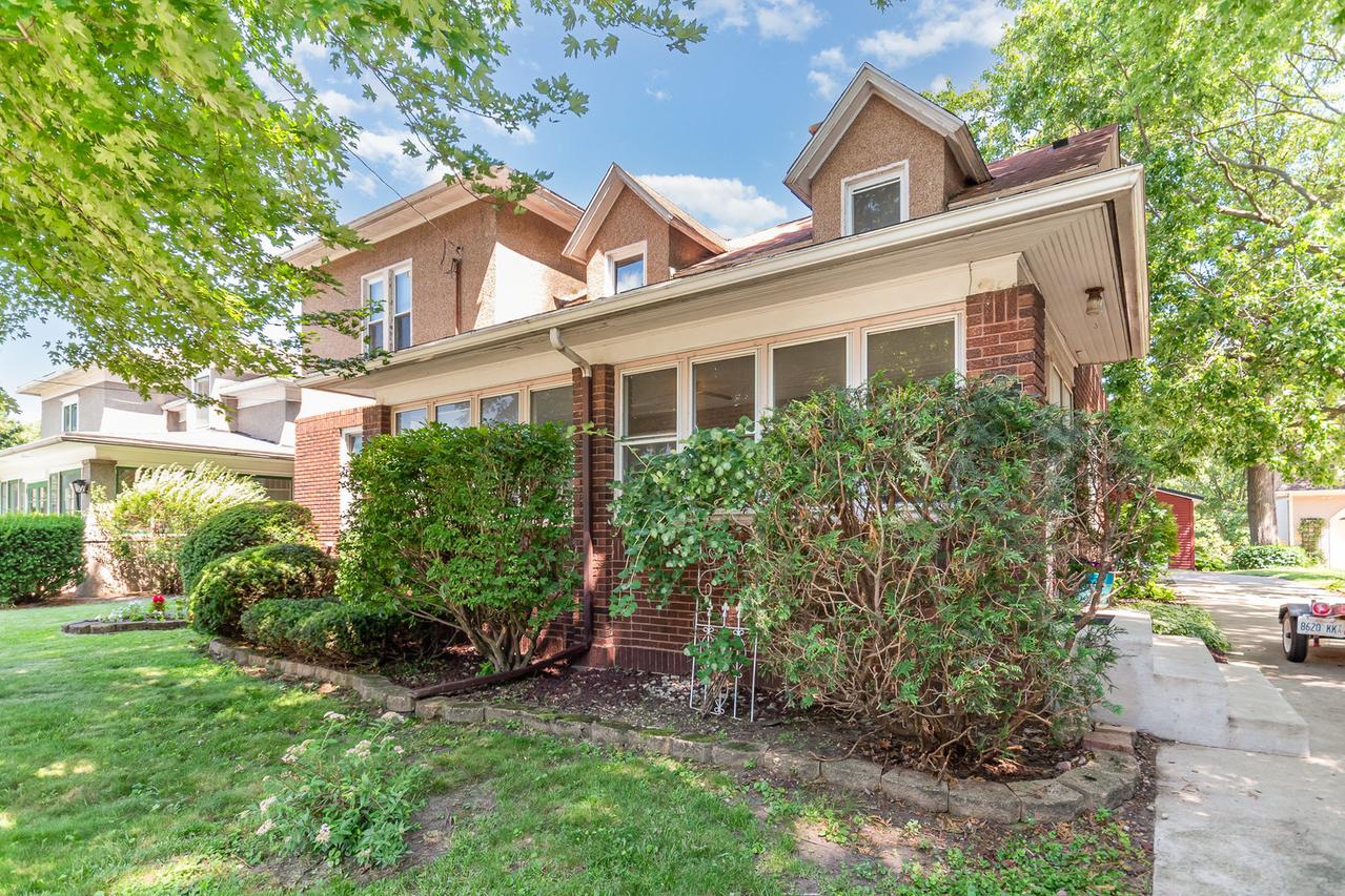 141 E Lincoln St., Seneca, IL 61360