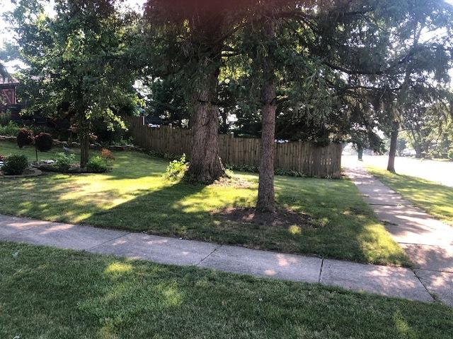 9300 S 83rd Ave., Hickory Hills, IL 60457