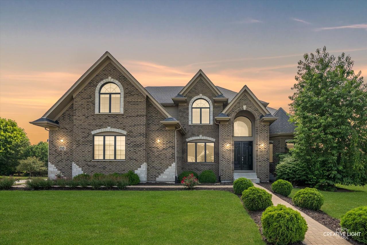 4604 Shumard Ln., Naperville, IL 60564