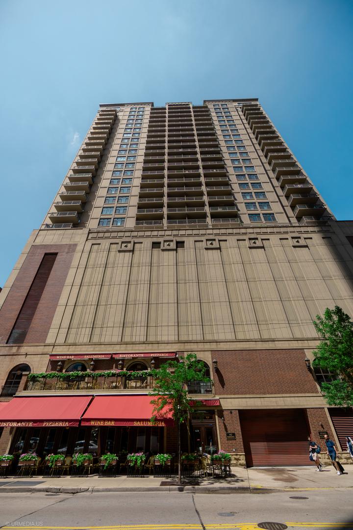 630 N State St. #2210, Chicago, IL 60610