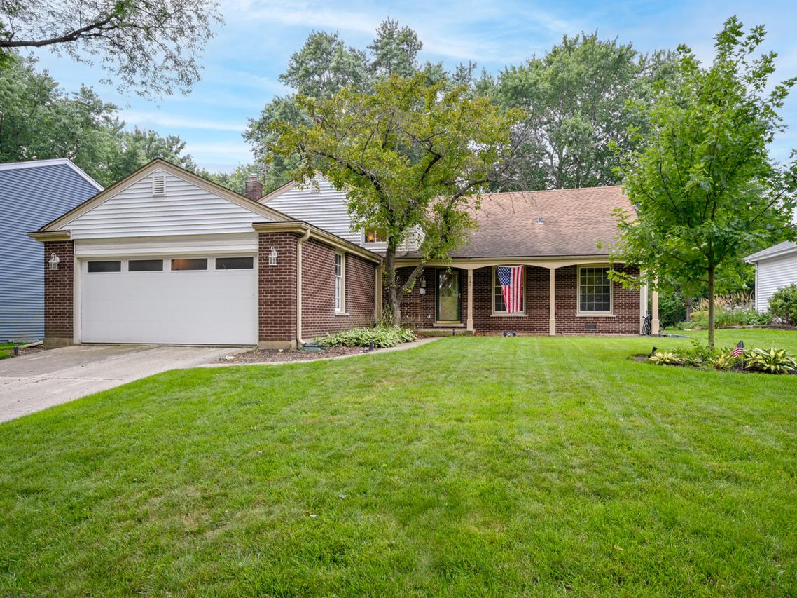 345 Green Valley Dr., Naperville, IL 60540