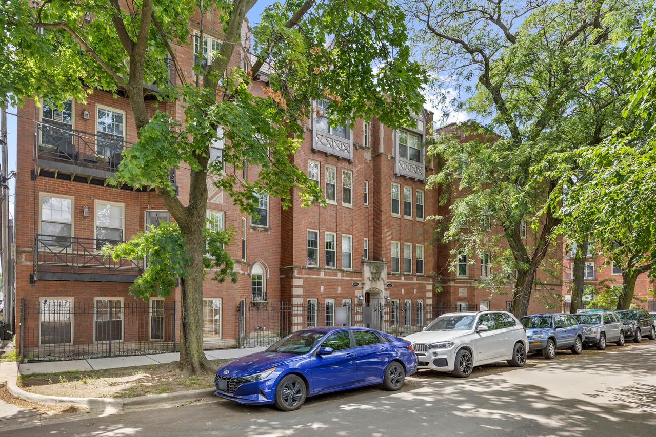 3415 W Berteau Ave. #1, Chicago, IL 60618