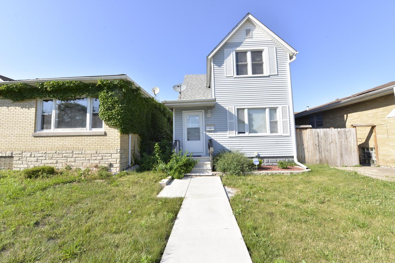 422 Sibley Blvd., Calumet City, IL 60409
