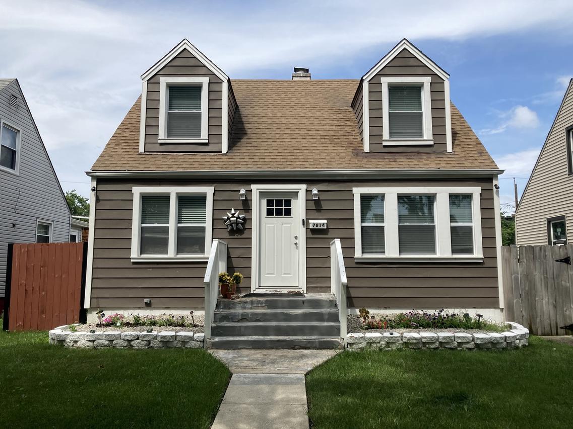 7814 S Trumbull Ave., Chicago, IL 60652