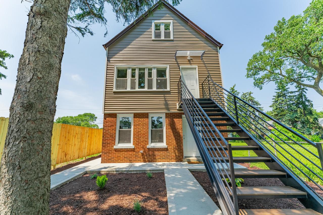 4438 S Knox Ave., Chicago, IL 60632