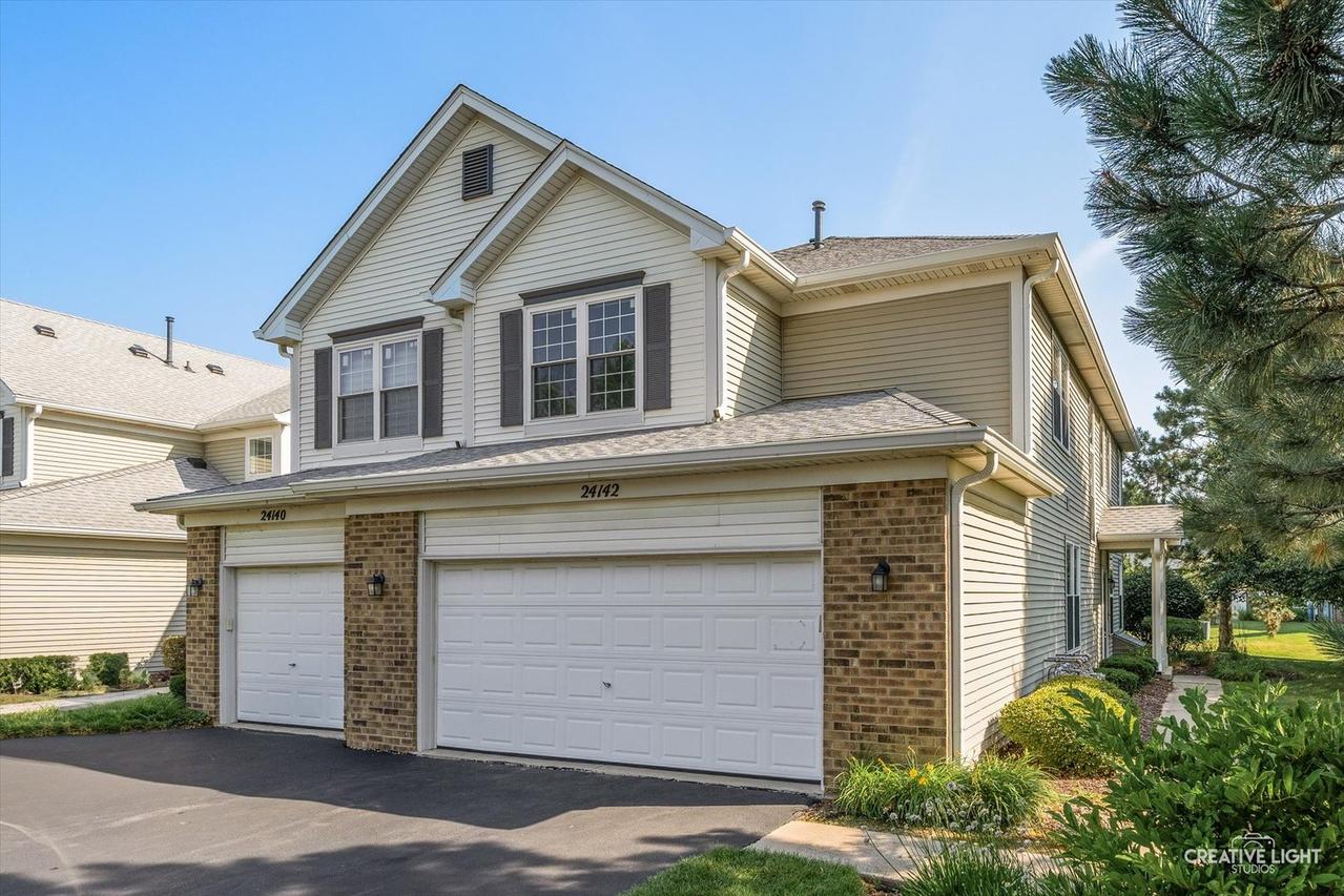 24142 W Pear Tree Ct., Plainfield, IL 60585