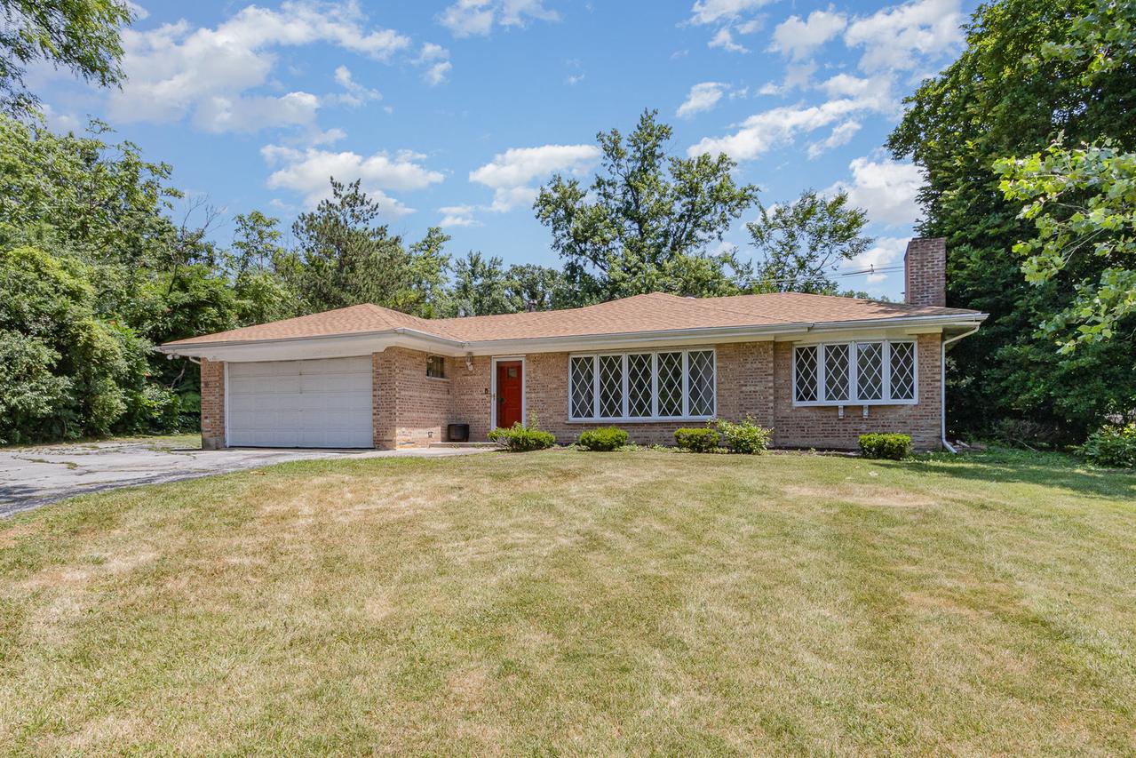 1717 Oak Lane Rd., Flossmoor, IL 60422