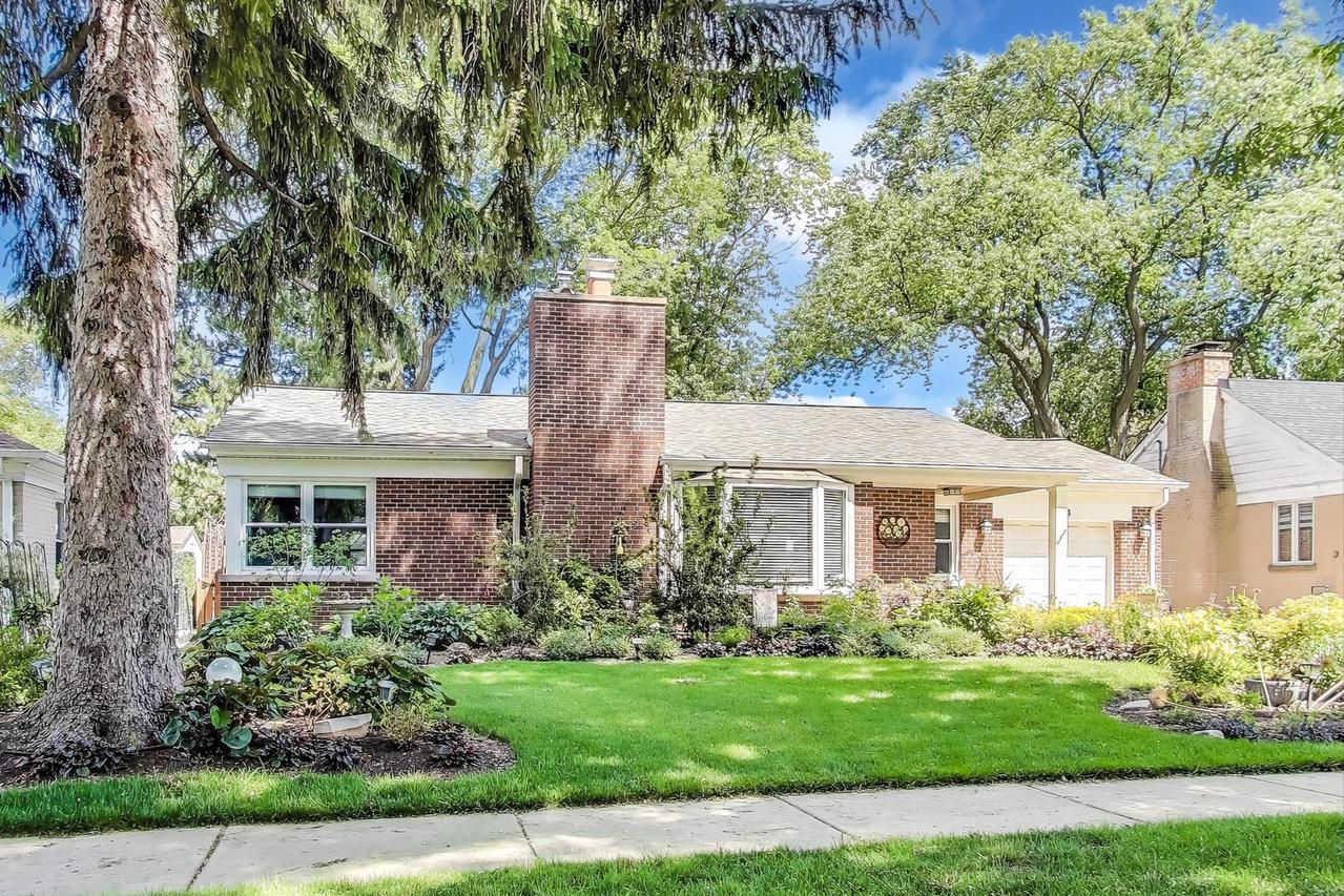 723 S Evergreen Ave., Arlington Heights, IL 60005