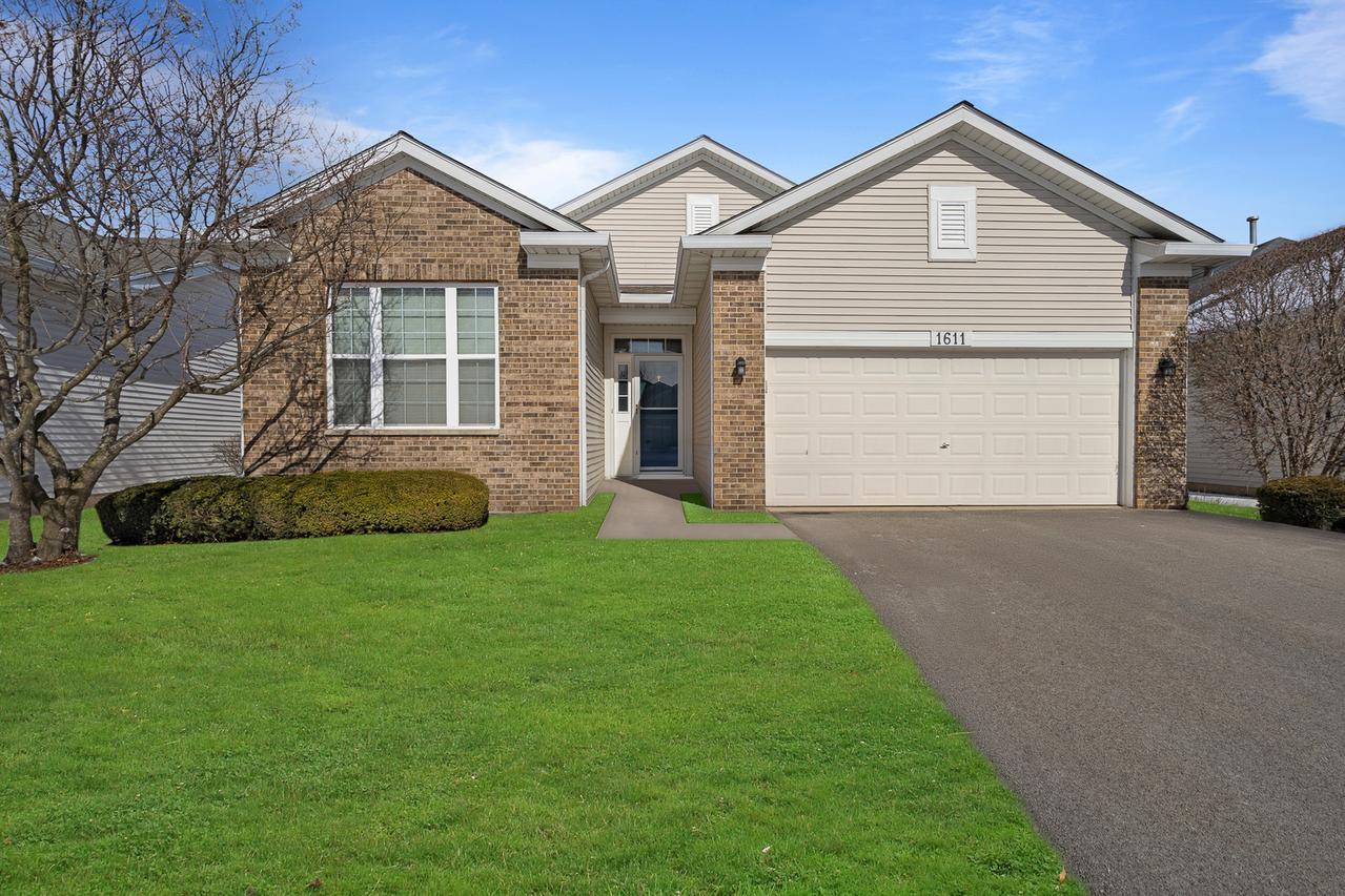 1611 Benzie Cir., Romeoville, IL 60446