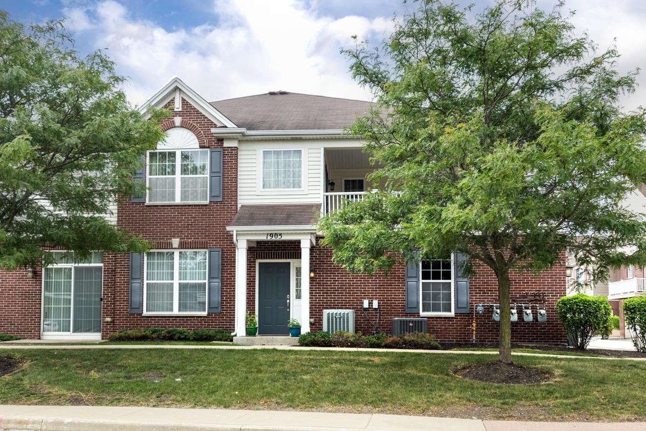 1905 Oxley Cir., Naperville, IL 60563