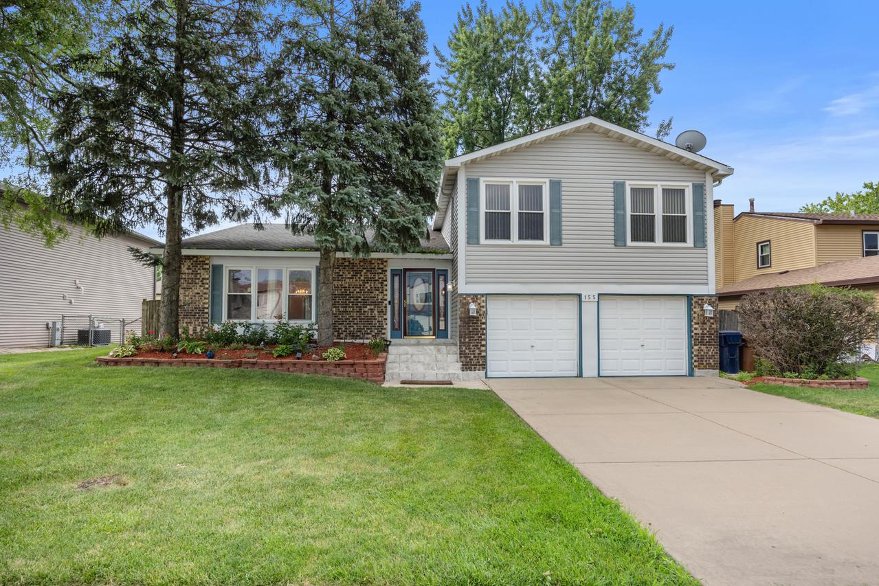 155 Hesterman Dr., Glendale Heights, IL 60139