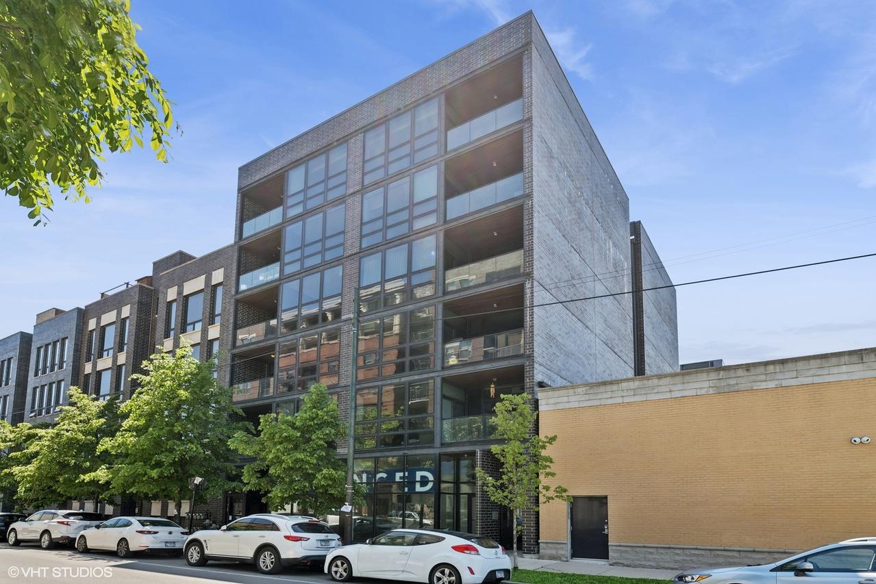 1018 N Larrabee St. #3S, Chicago, IL 60610