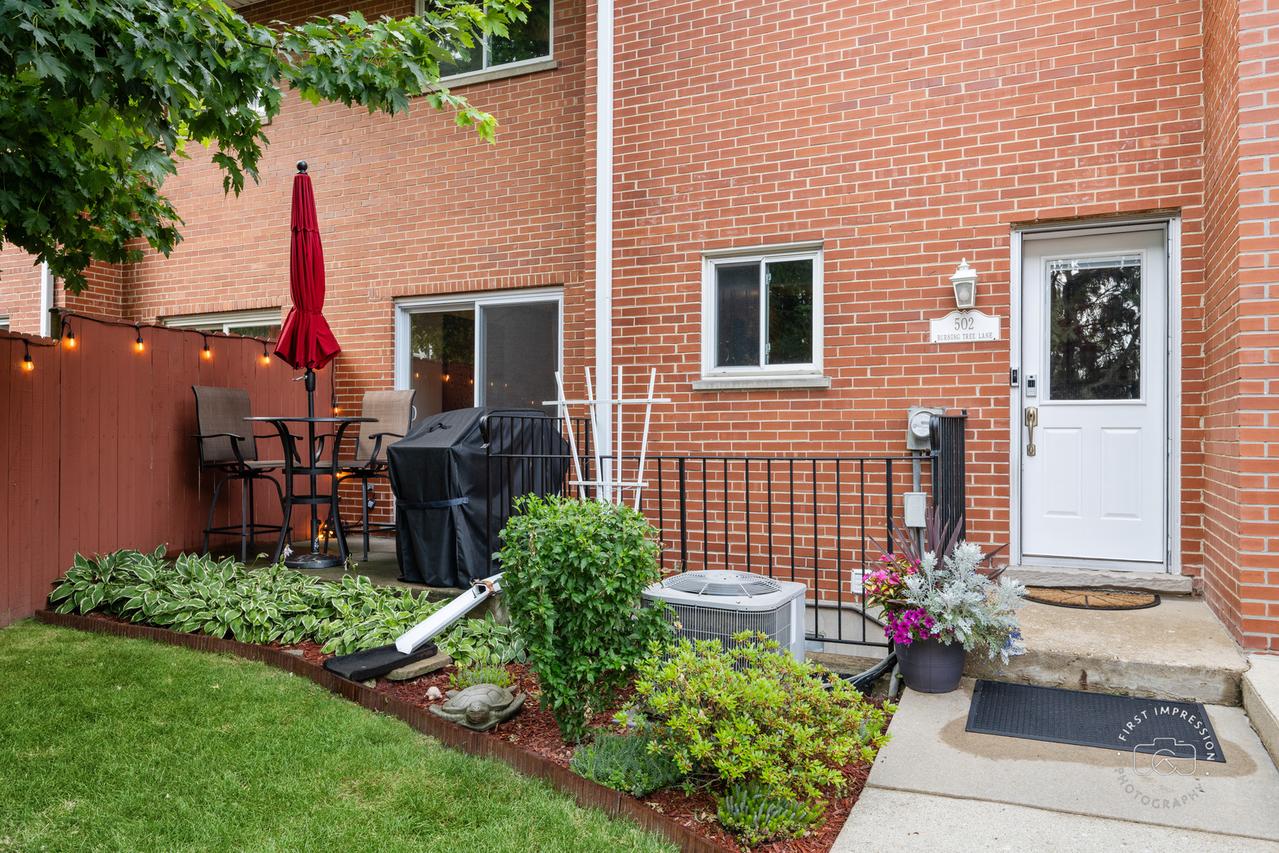 502 Burning Tree Ln., Naperville, IL 60563