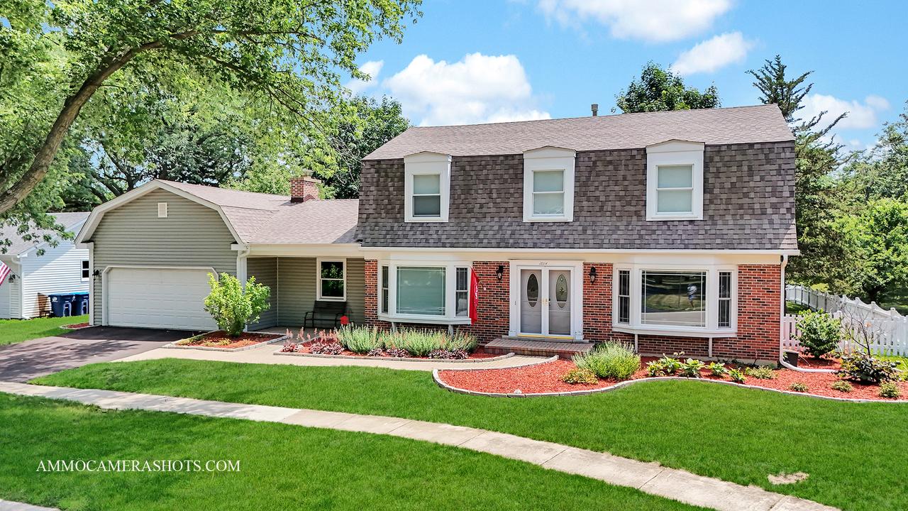 2014 Normandy Ln., Geneva, IL 60134