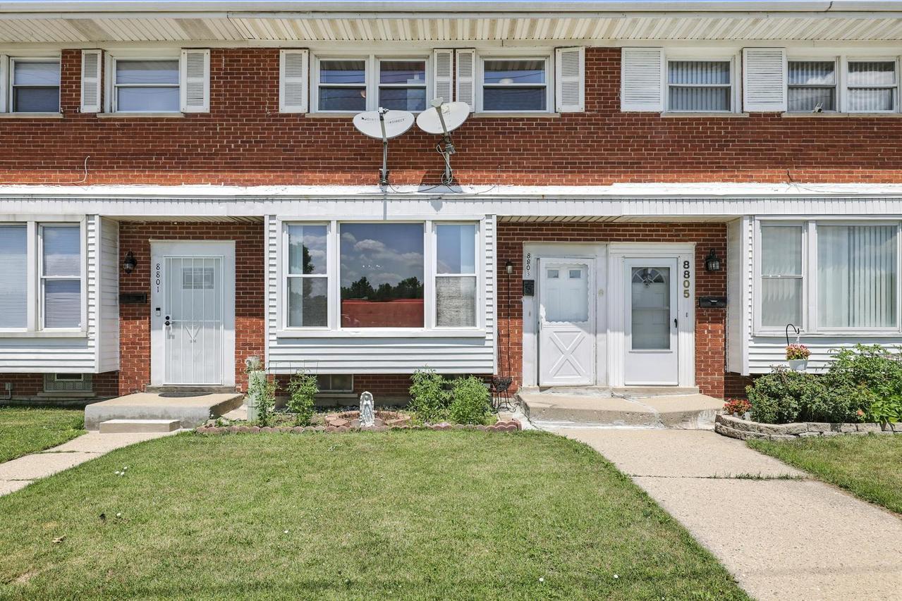 8803 N Grand St., Niles, IL 60714