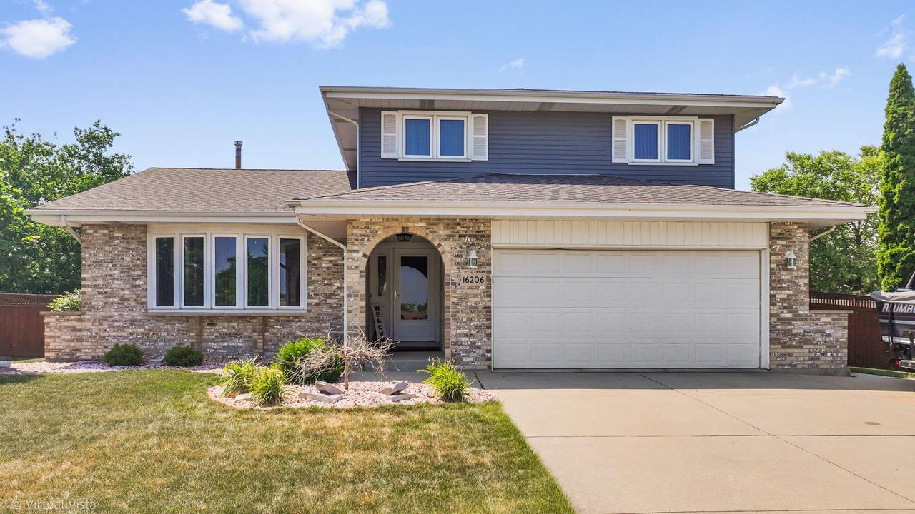 16206 Everdon Dr., Tinley Park, IL 60477
