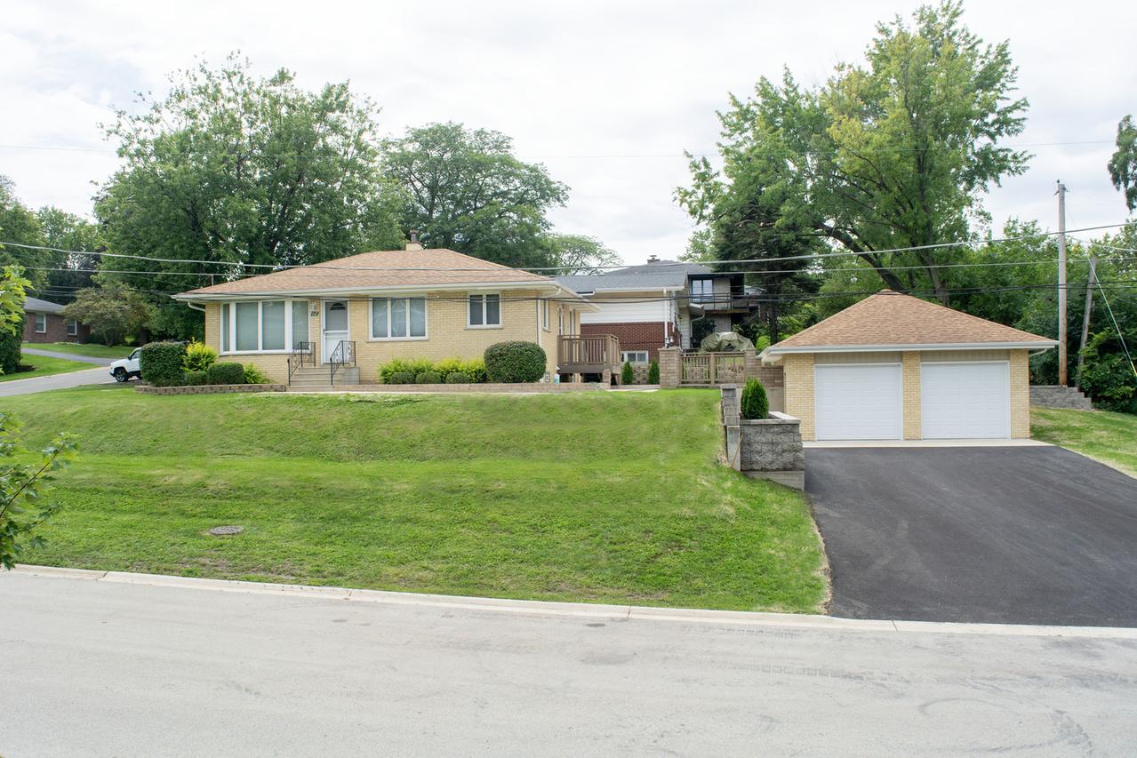 117 Daggett Ave., Lockport, IL 60441