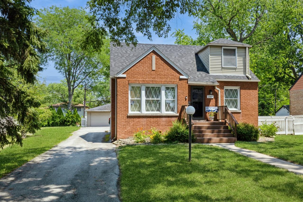 22427 Ridgeway Ave., Richton Park, IL 60471