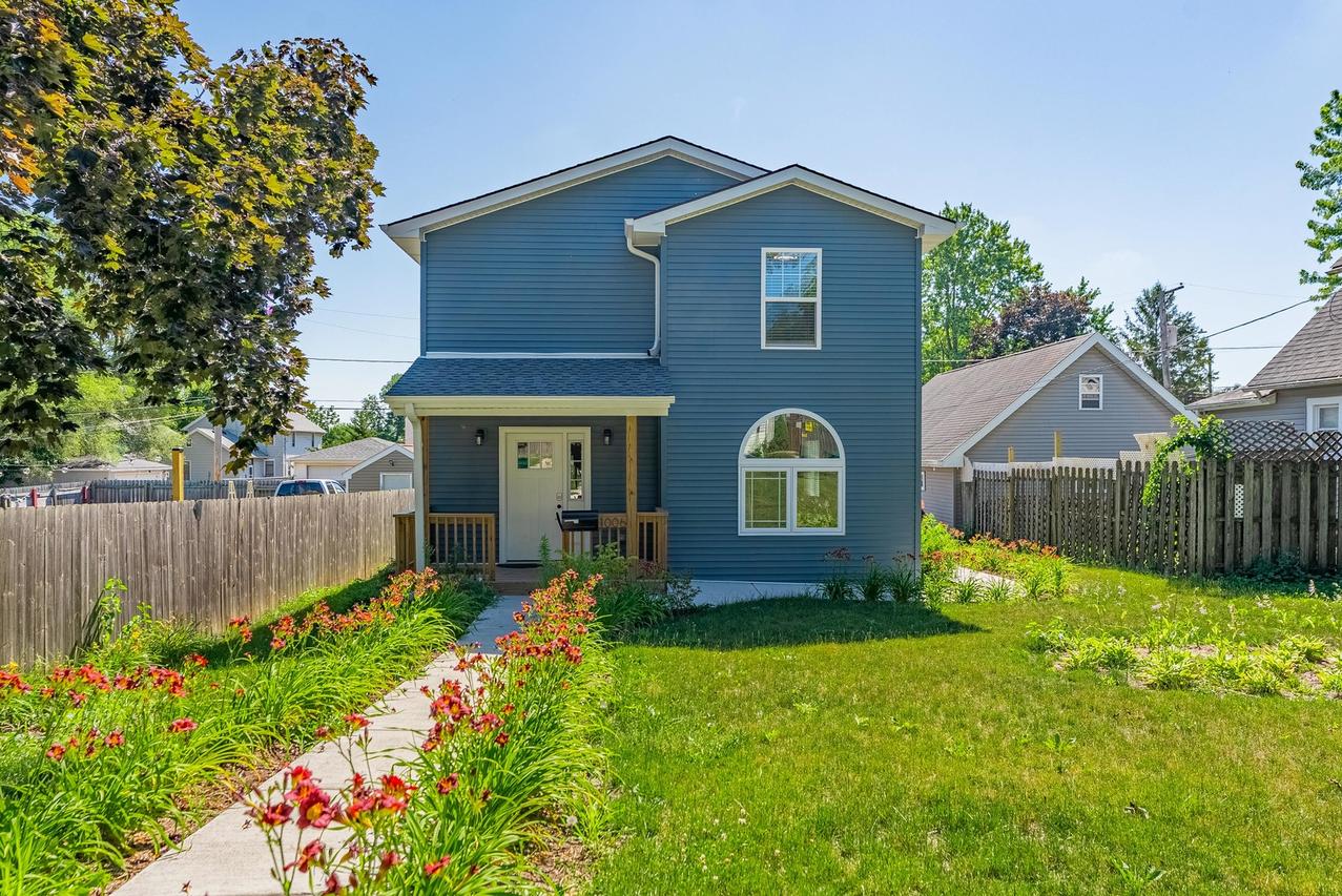 1006 Summit St., Joliet, IL 60435