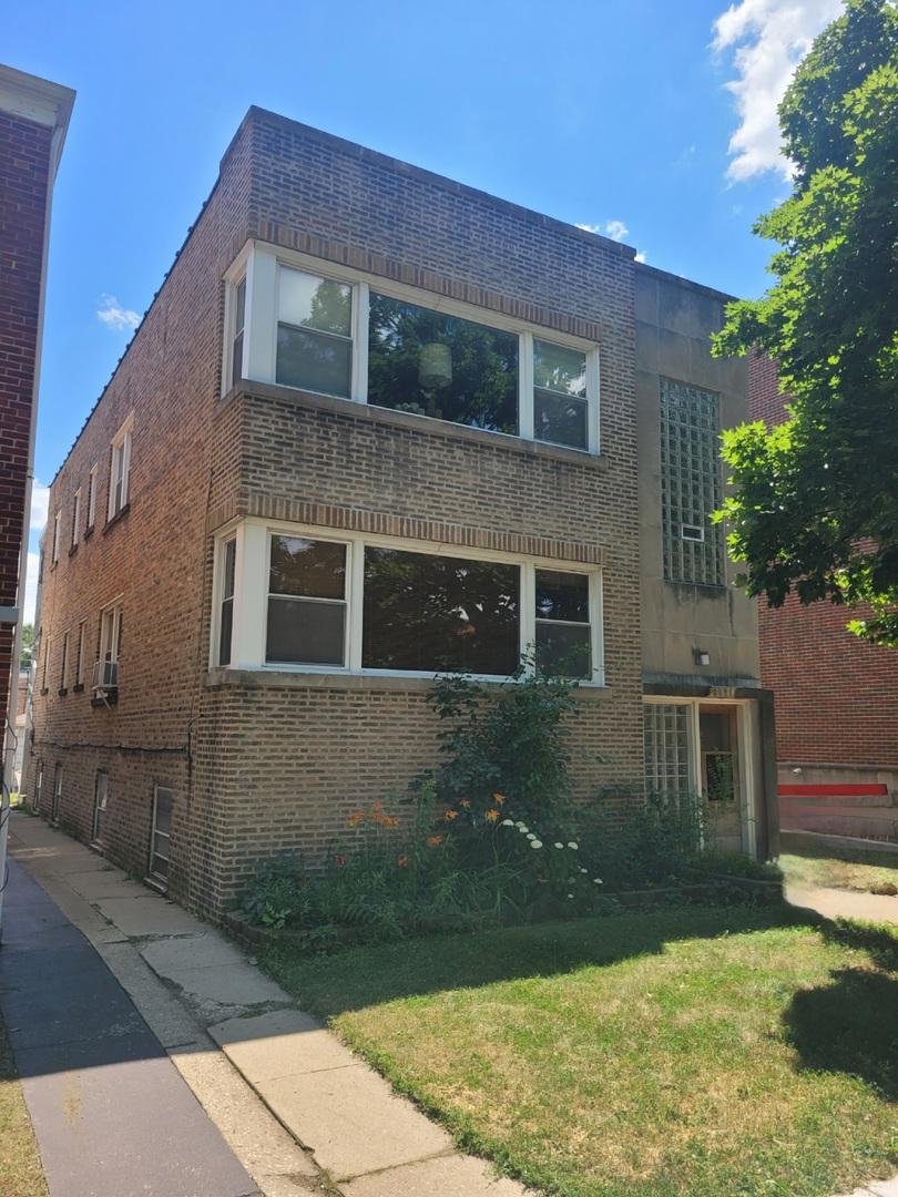 2521 W Farragut Ave., Chicago, IL 60625