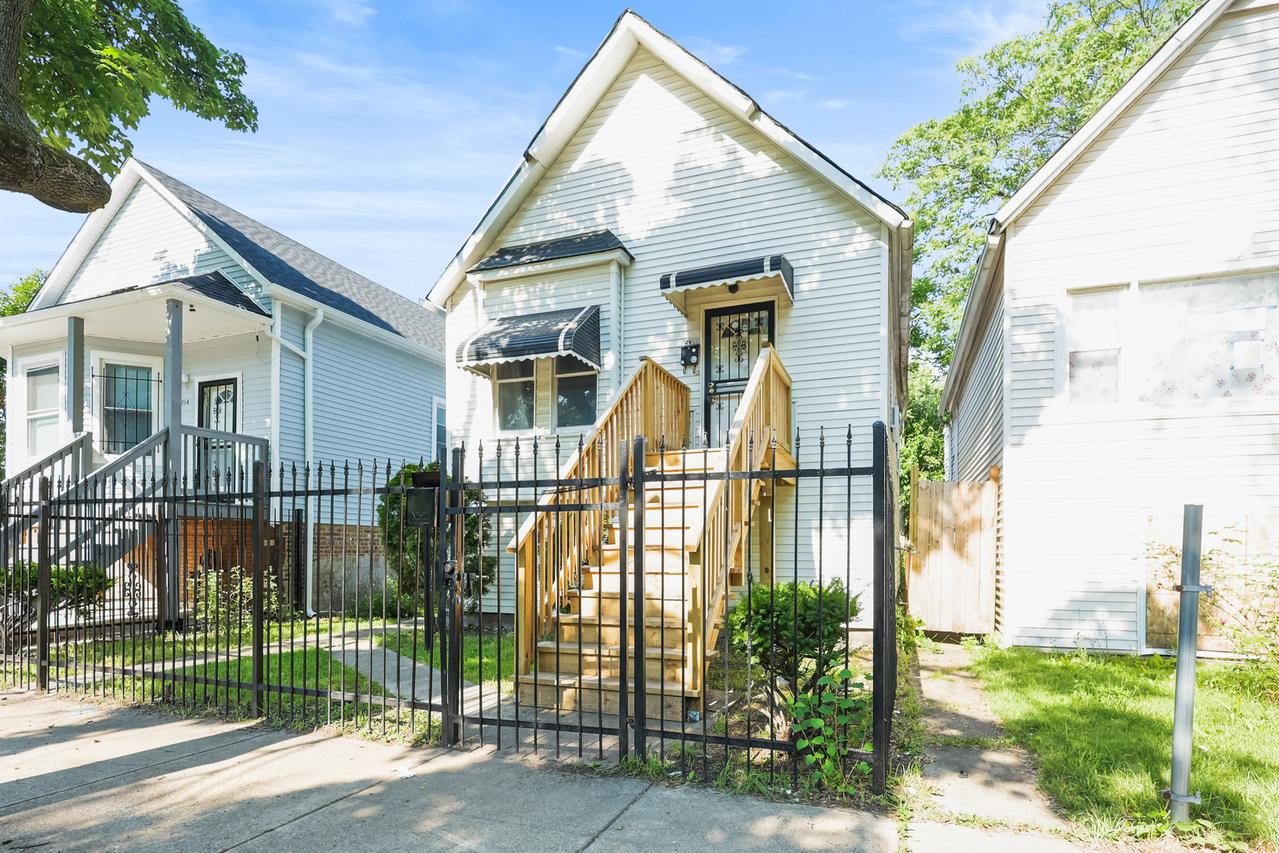 5308 S Peoria St., Chicago, IL 60609