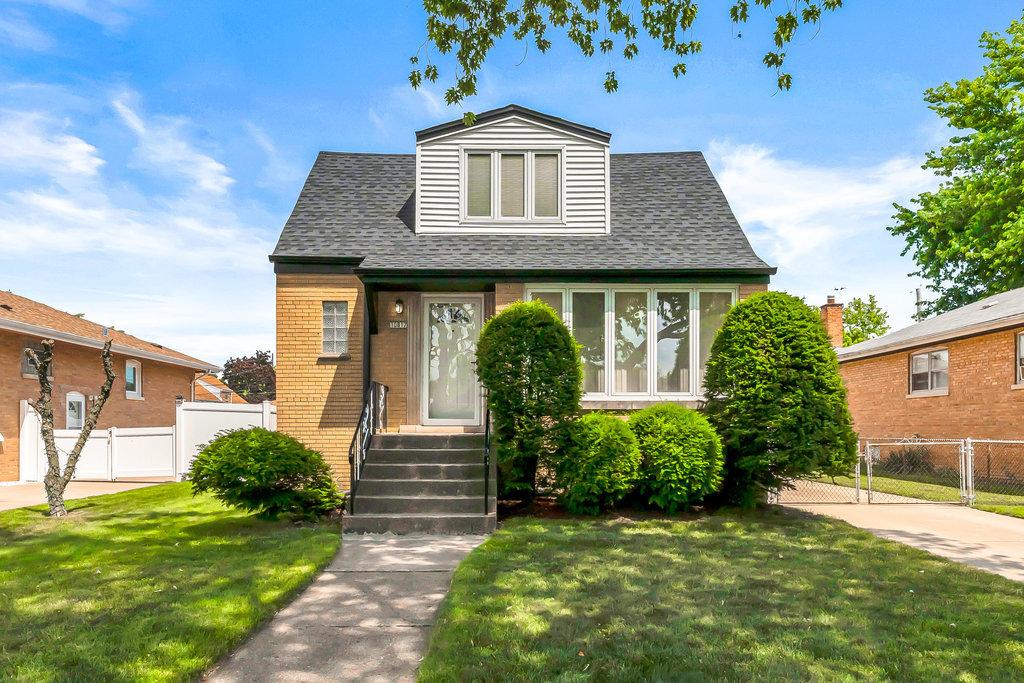 10817 S Kenneth Ave., Oak Lawn, IL 60453