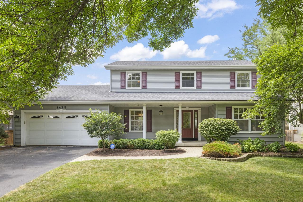 1425 Brush Hill Cir., Naperville, IL 60540